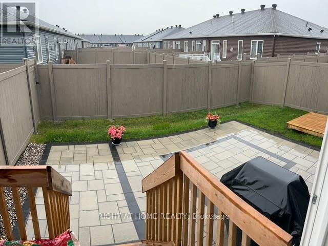 818 Companion Crescent