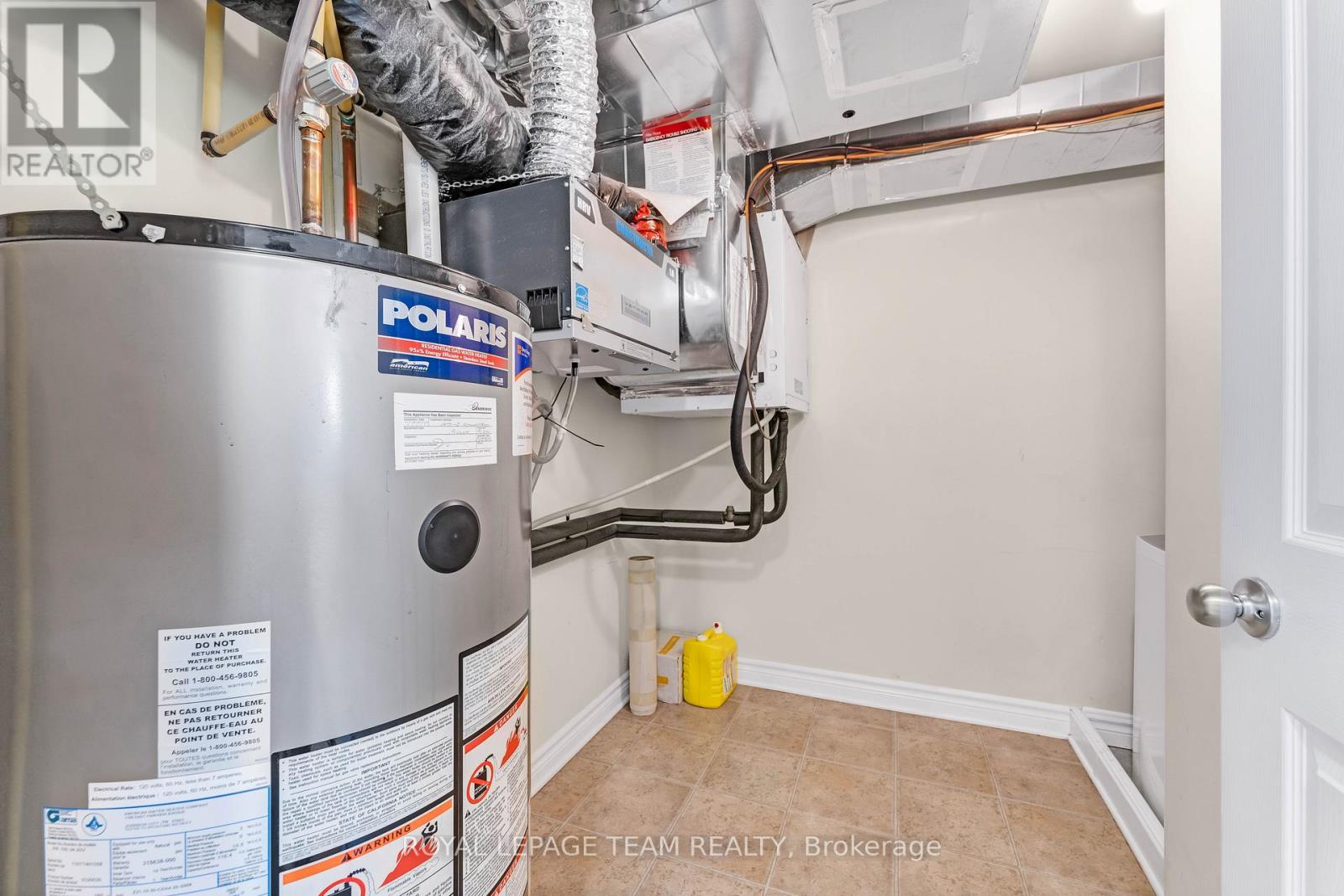 8 - 575 Stonefield Private