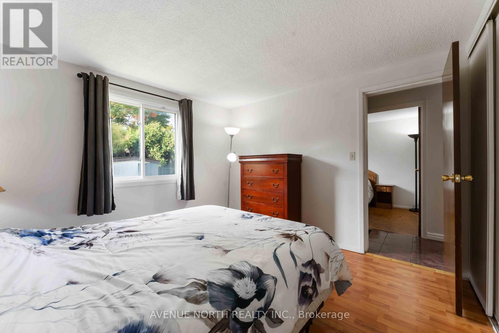 2178 Erinbrook Crescent