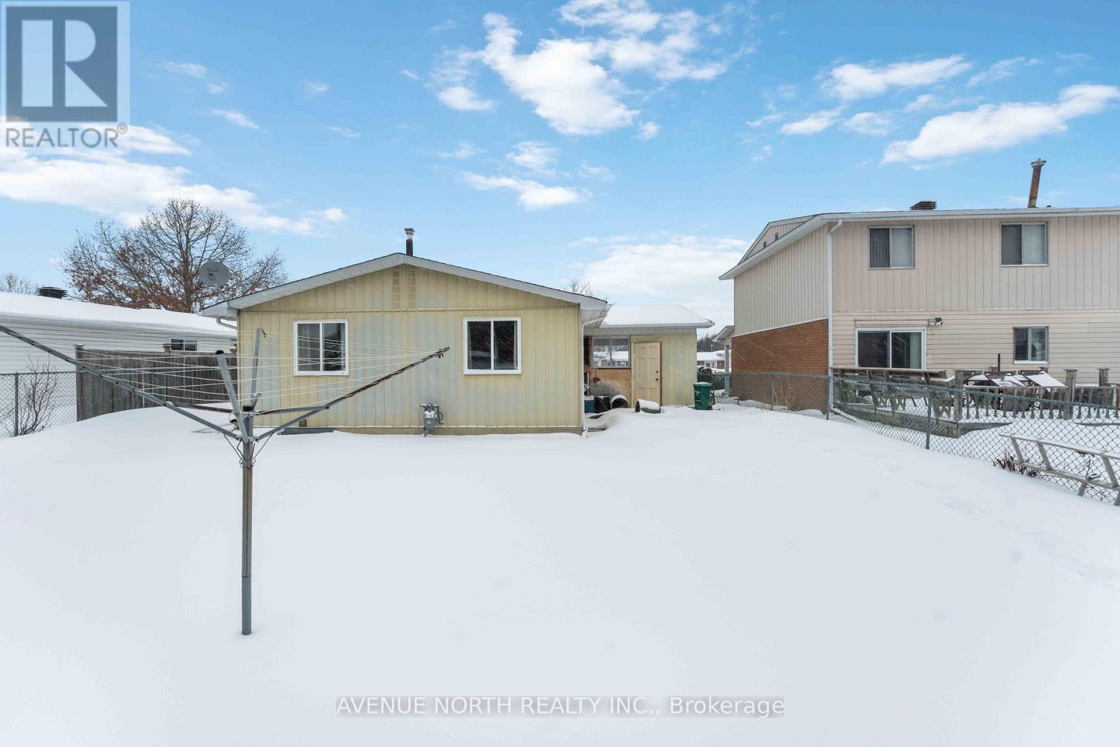 2178 Erinbrook Crescent