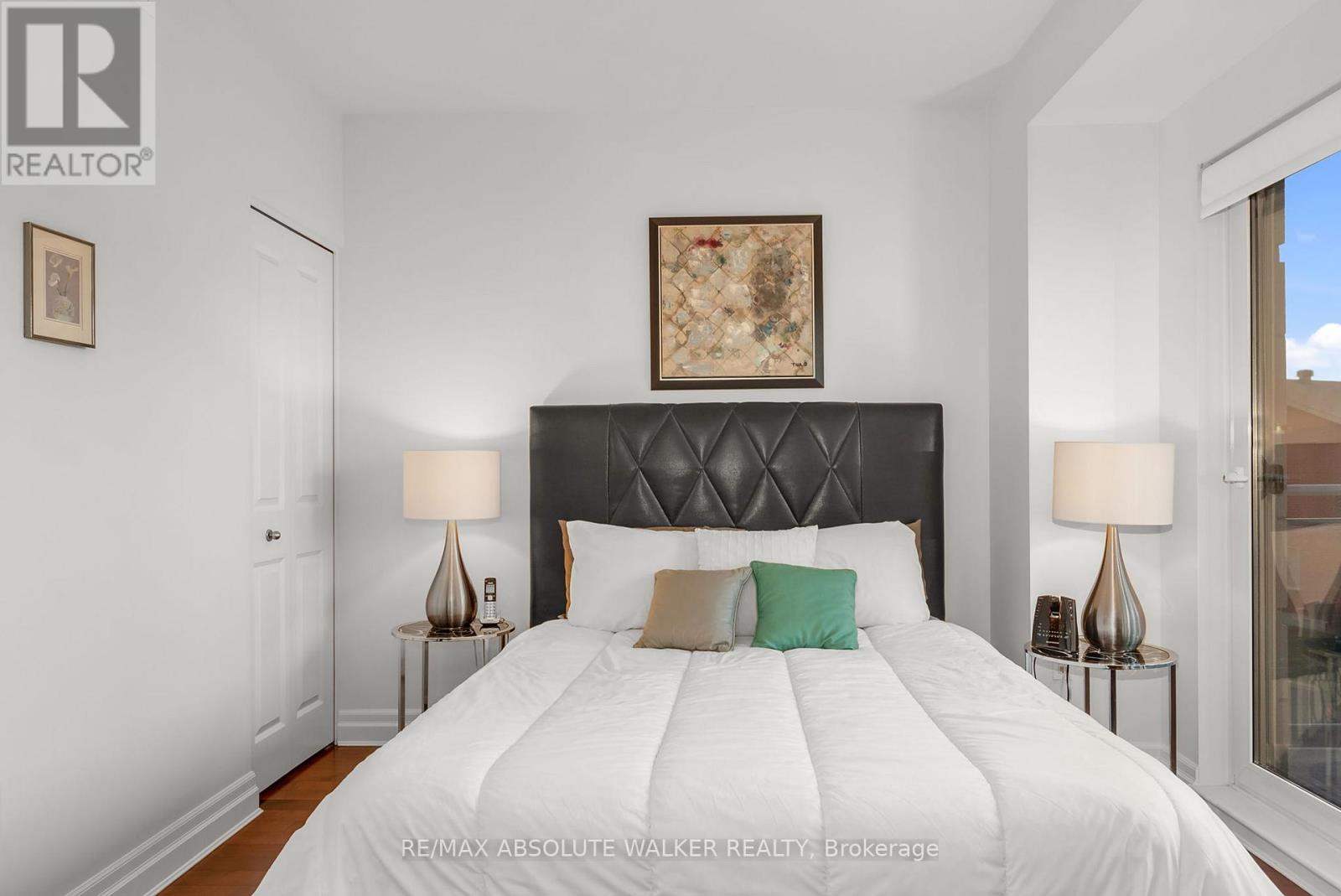 207 - 90 Landry Street