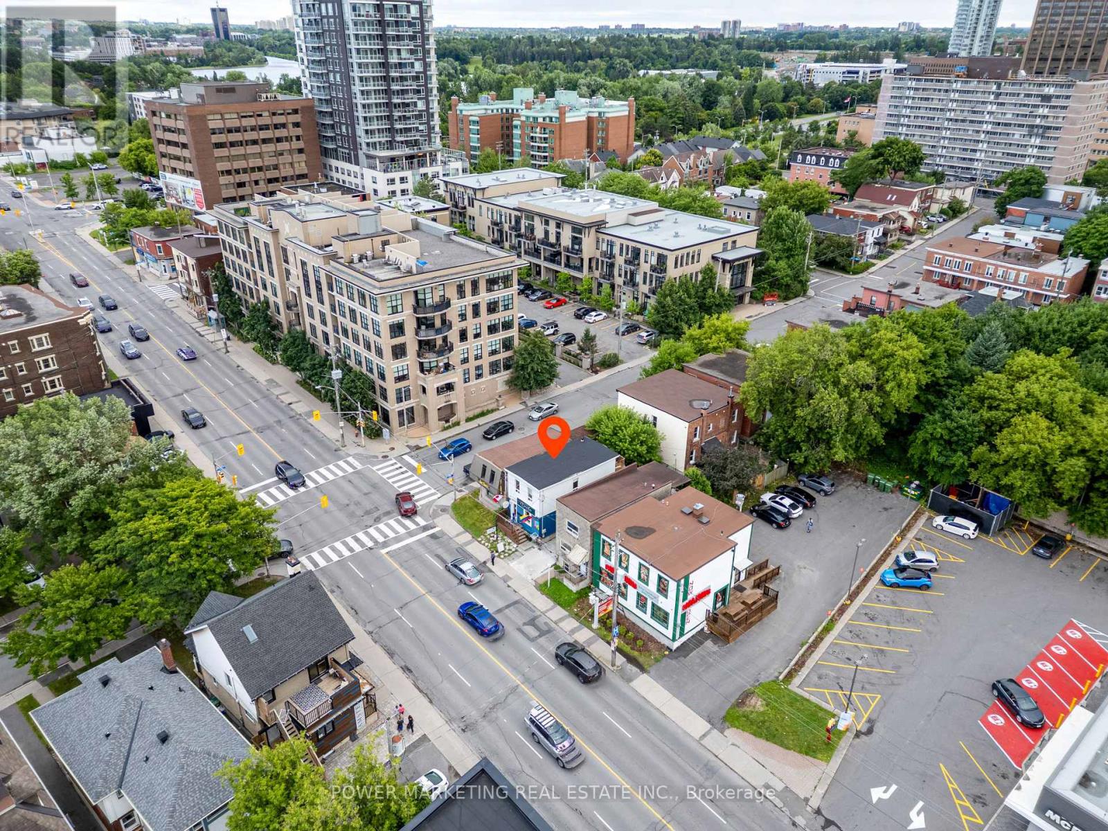 A&b - 684 Bronson Avenue