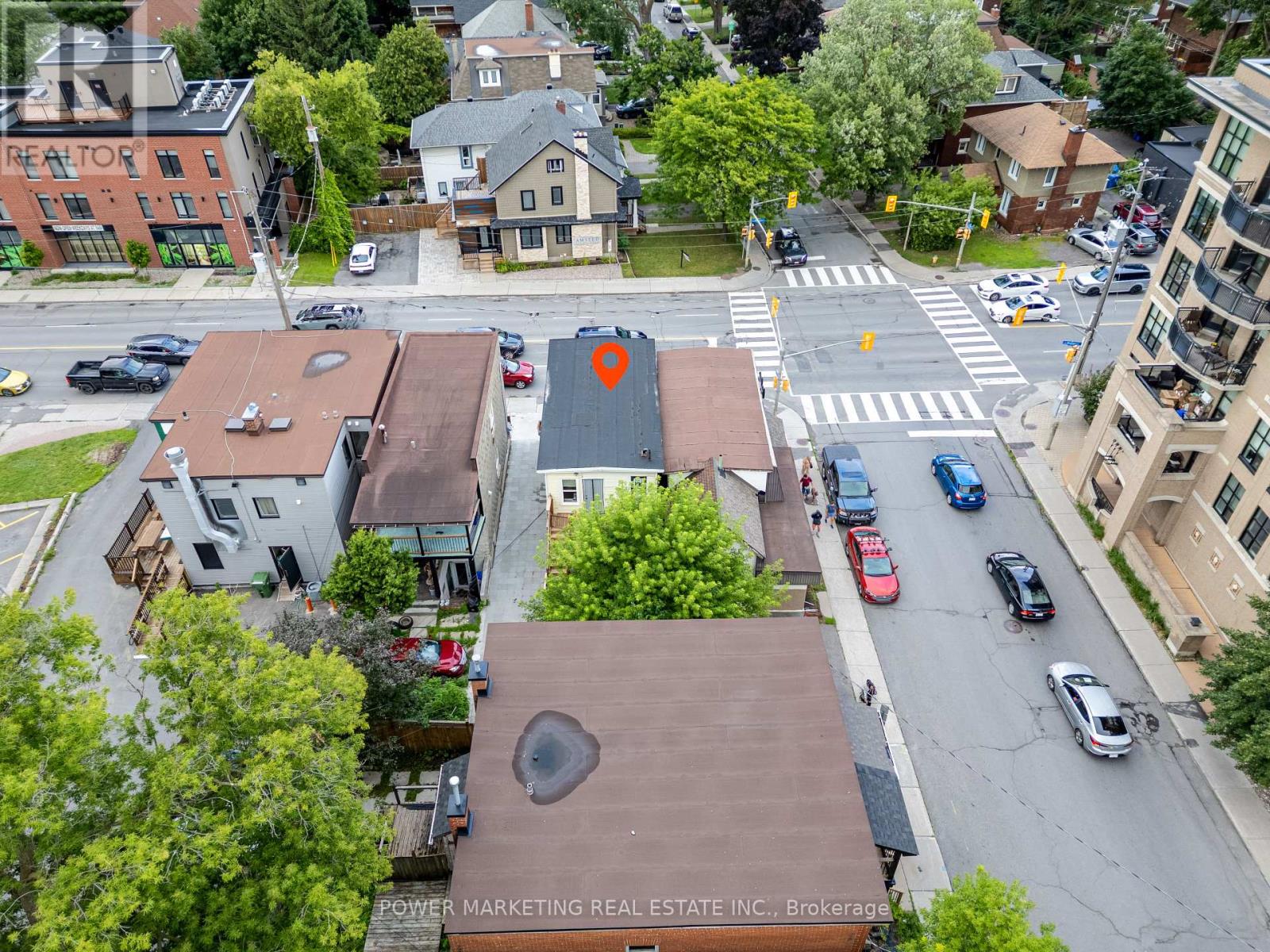 A&b - 684 Bronson Avenue