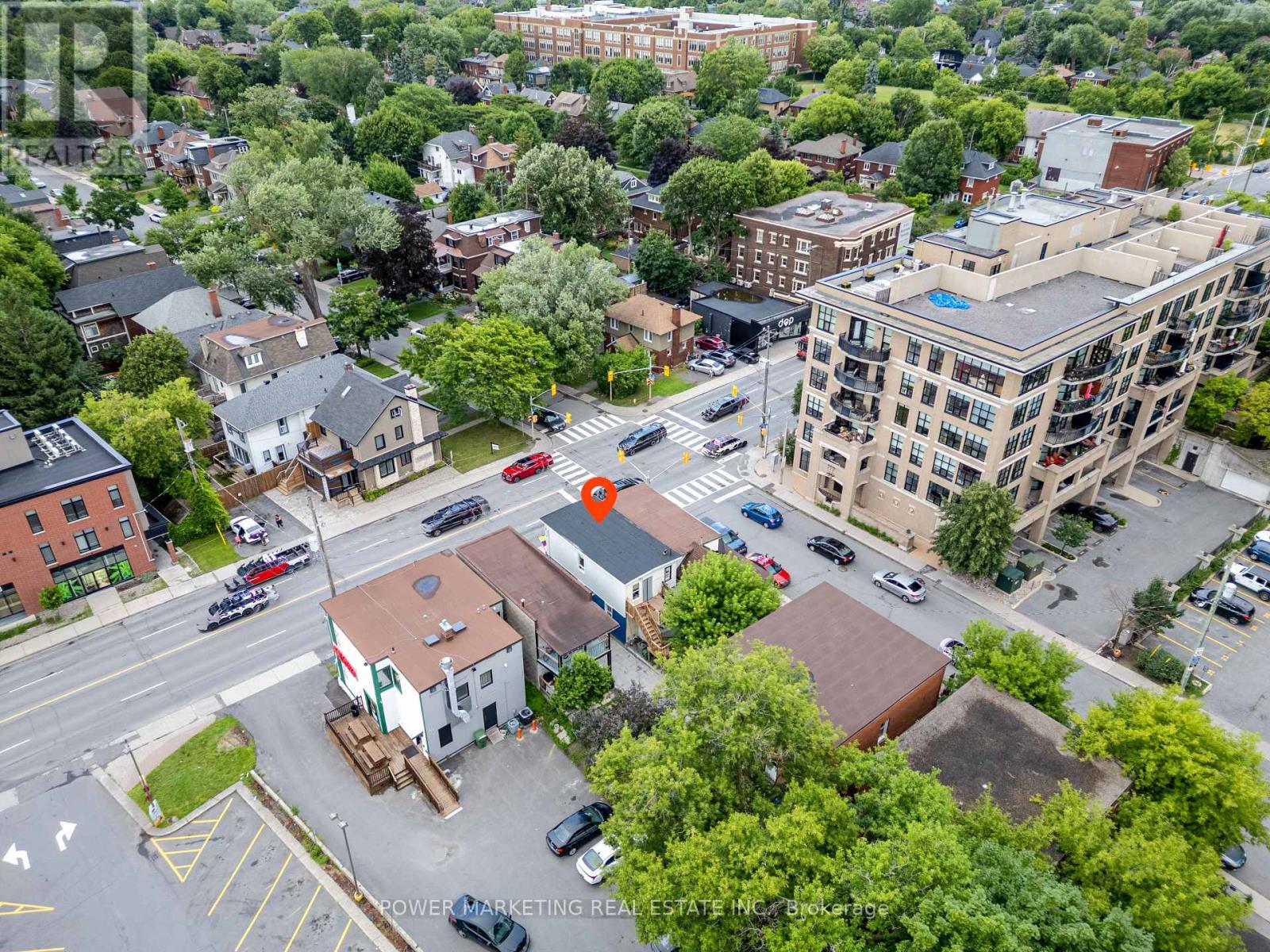 A&b - 684 Bronson Avenue