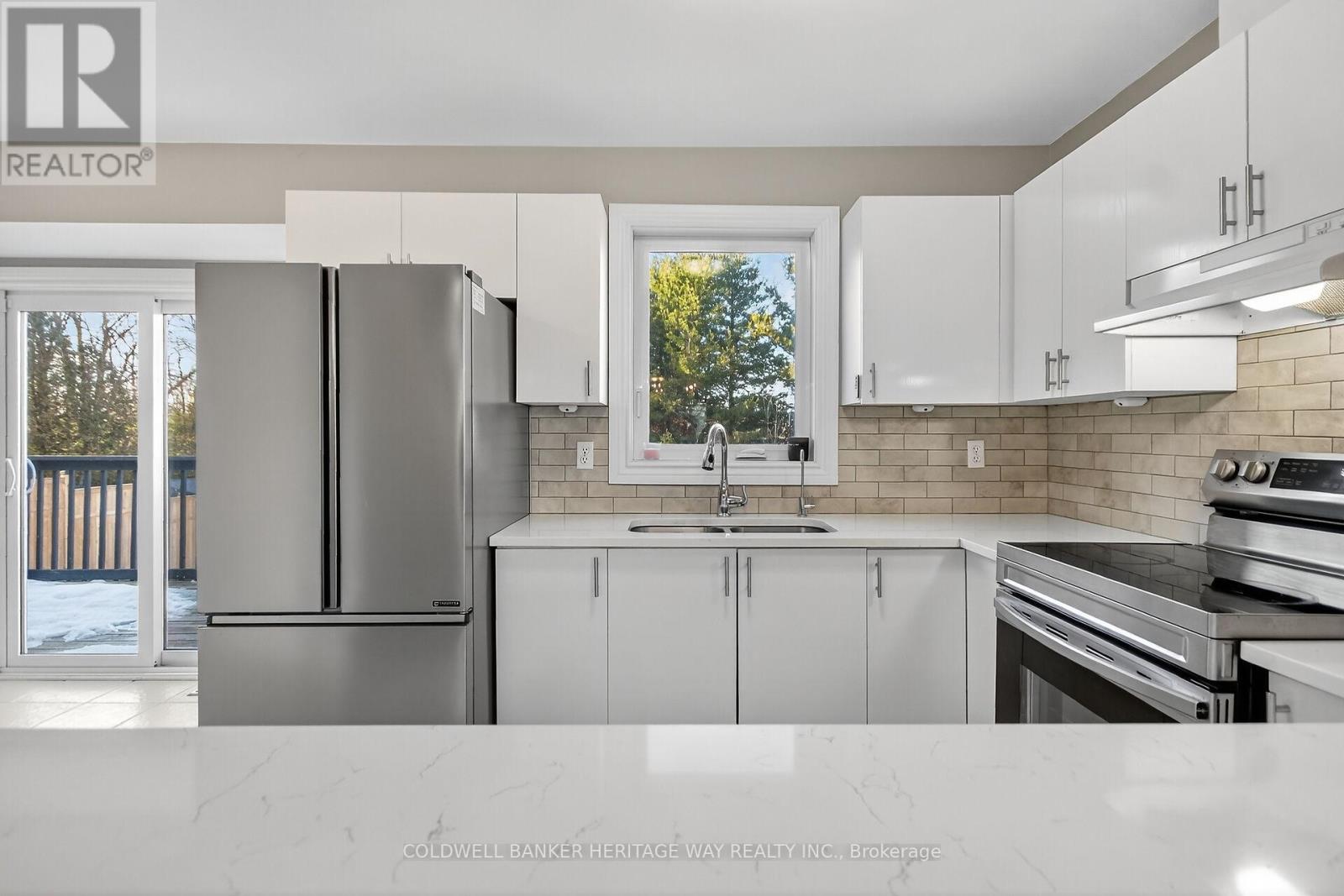 160 Patterson Crescent