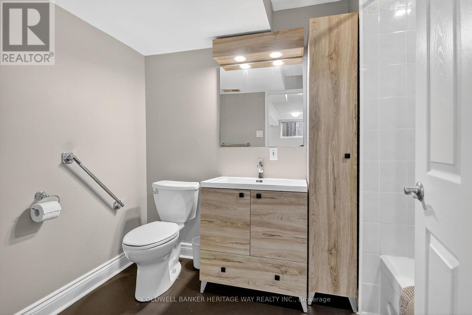 160 Patterson Crescent