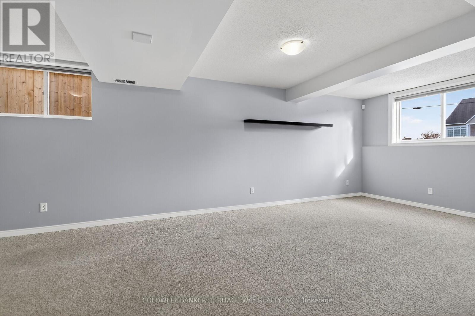 160 Patterson Crescent