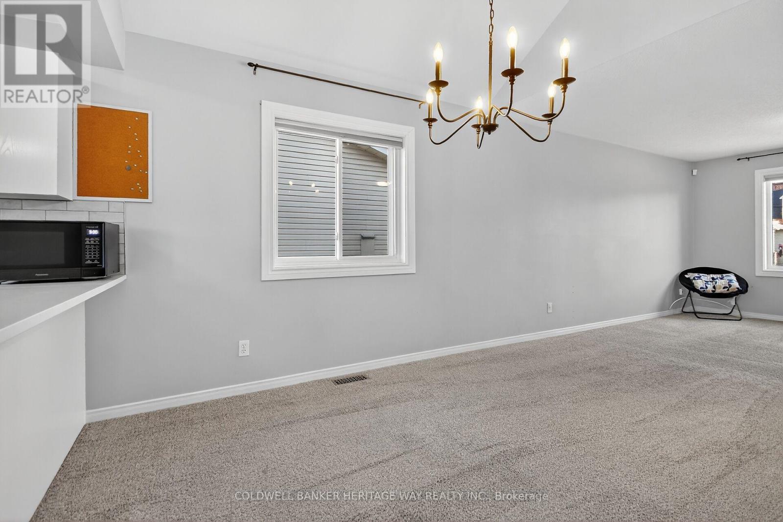 160 Patterson Crescent