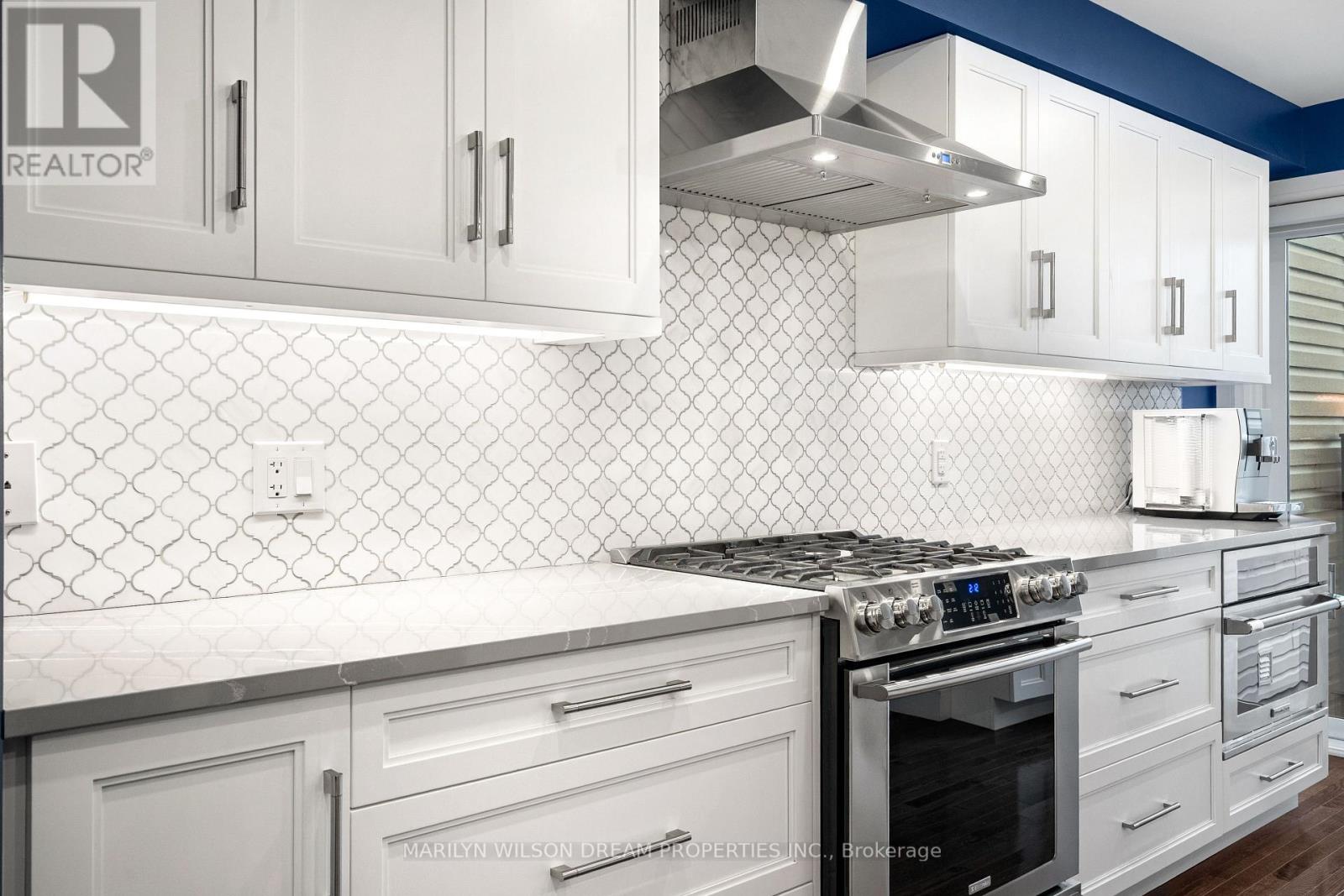 190 Tandalee Crescent