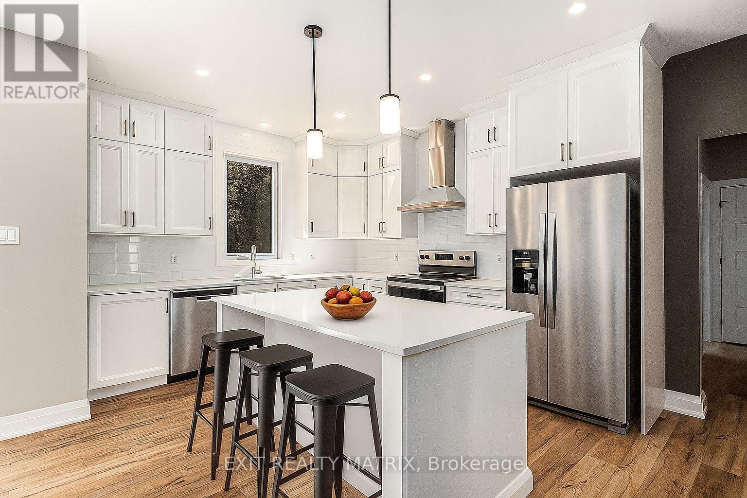 1355 Fribourg Street