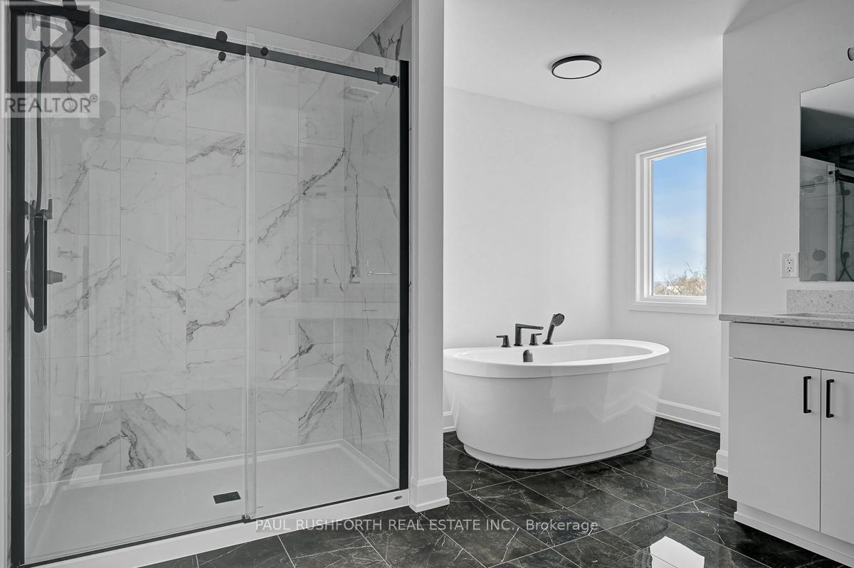 169 Frank Fisher Crescent