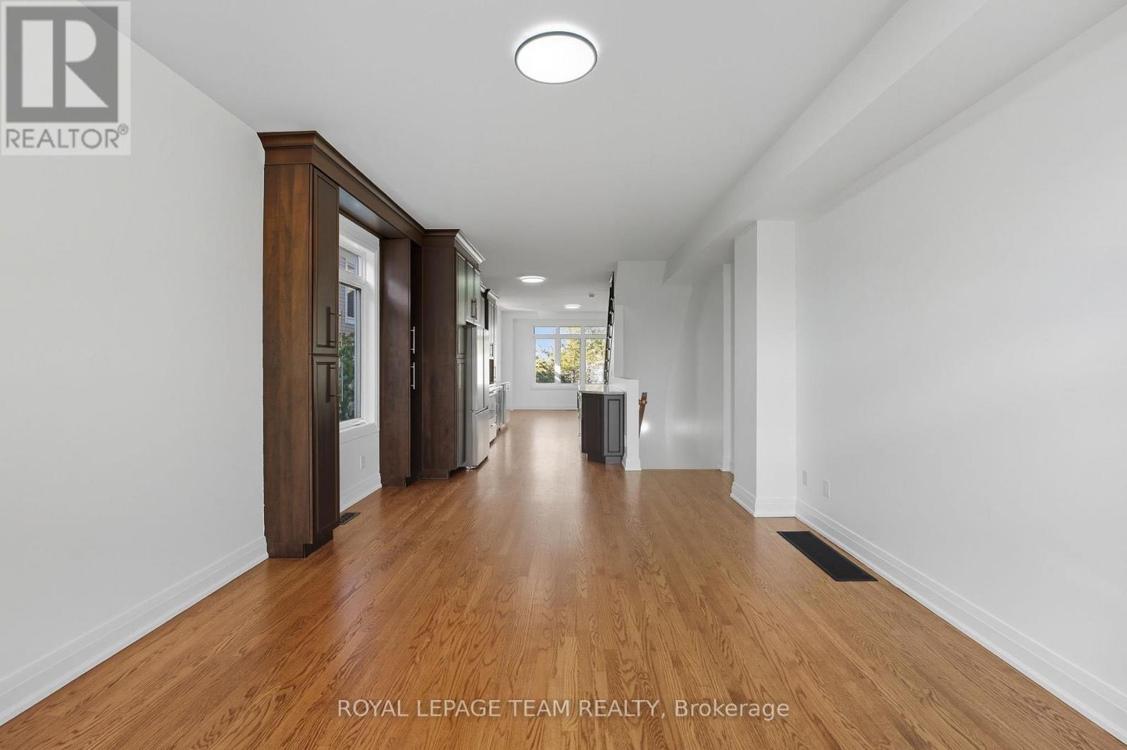 1512 Clementine Boulevard