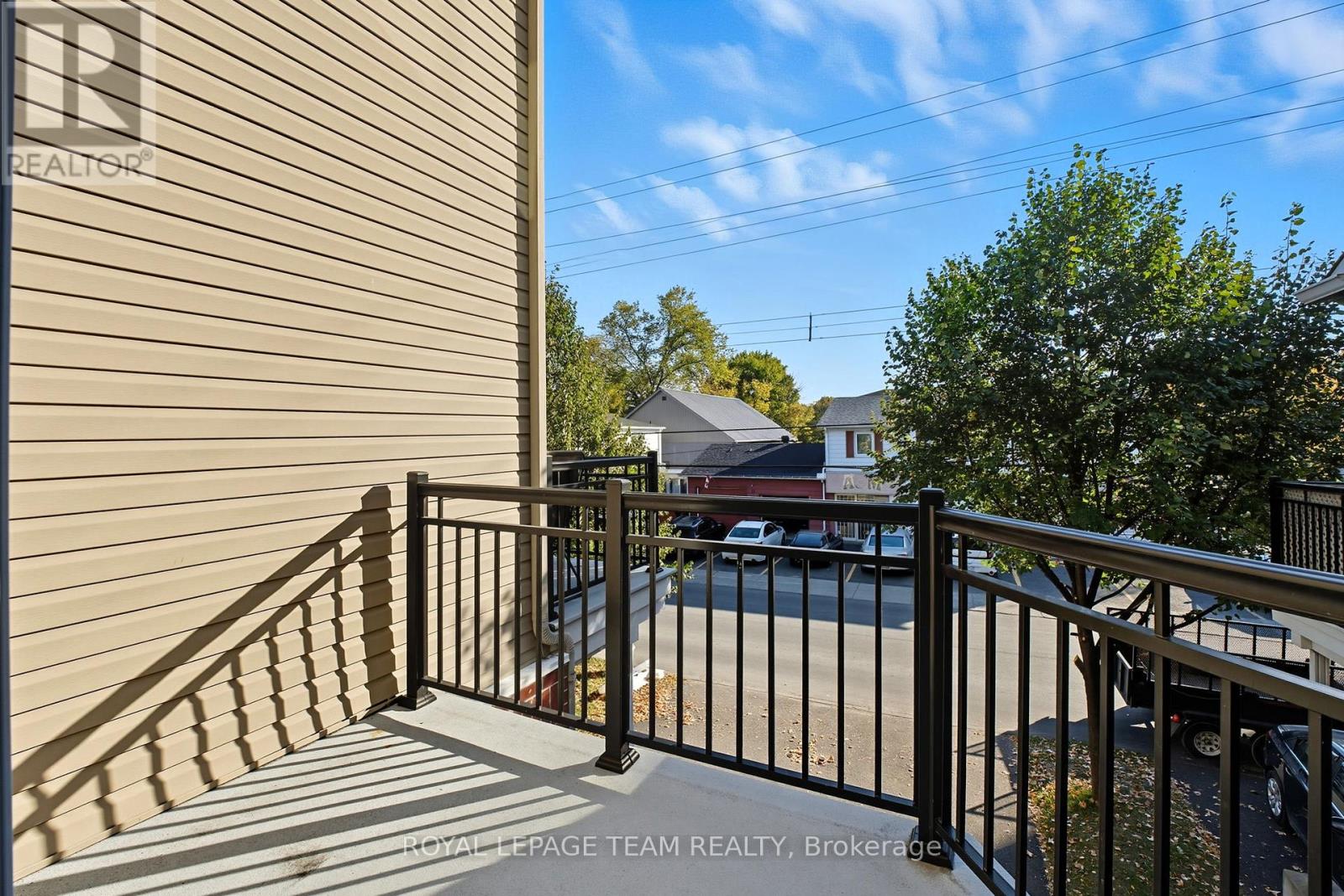 1512 Clementine Boulevard