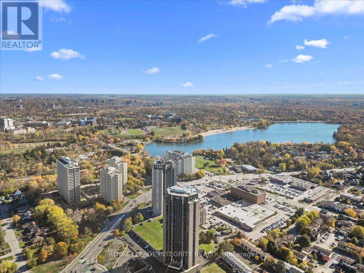 1201 - 900 Dynes Road