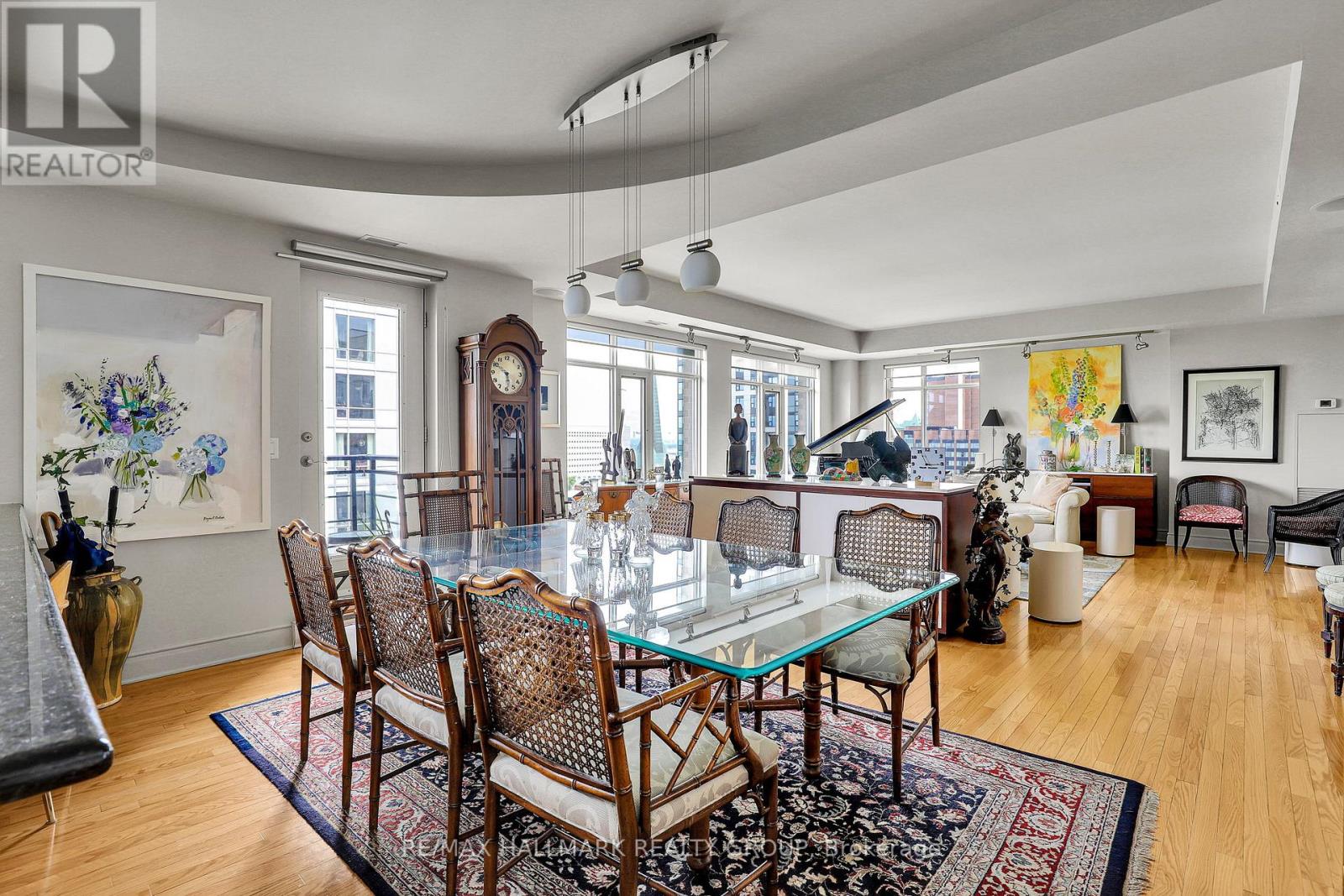 1003 - 85 Bronson Avenue