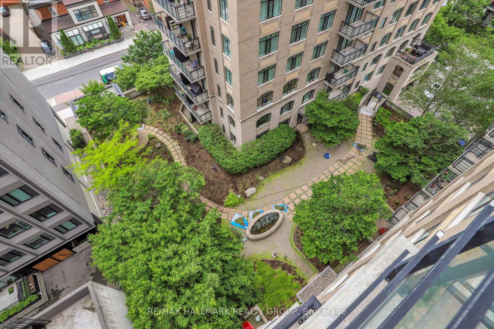 1003 - 85 Bronson Avenue