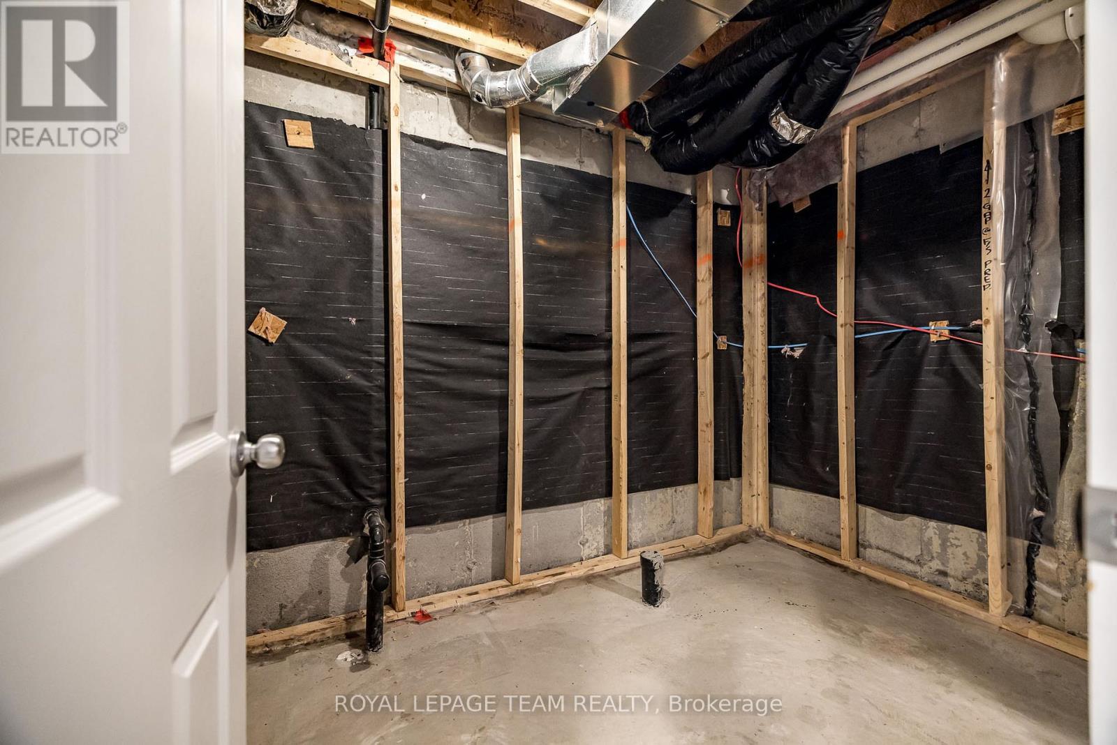 604 Via Campanale Avenue