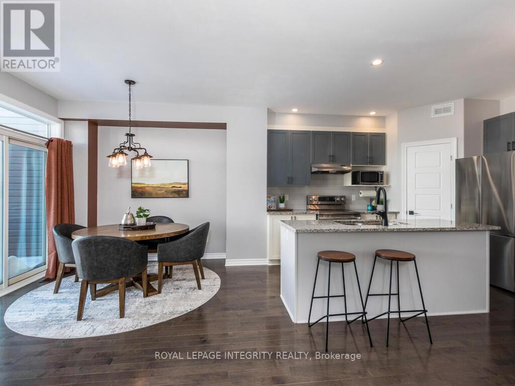 634 Cartographe Street