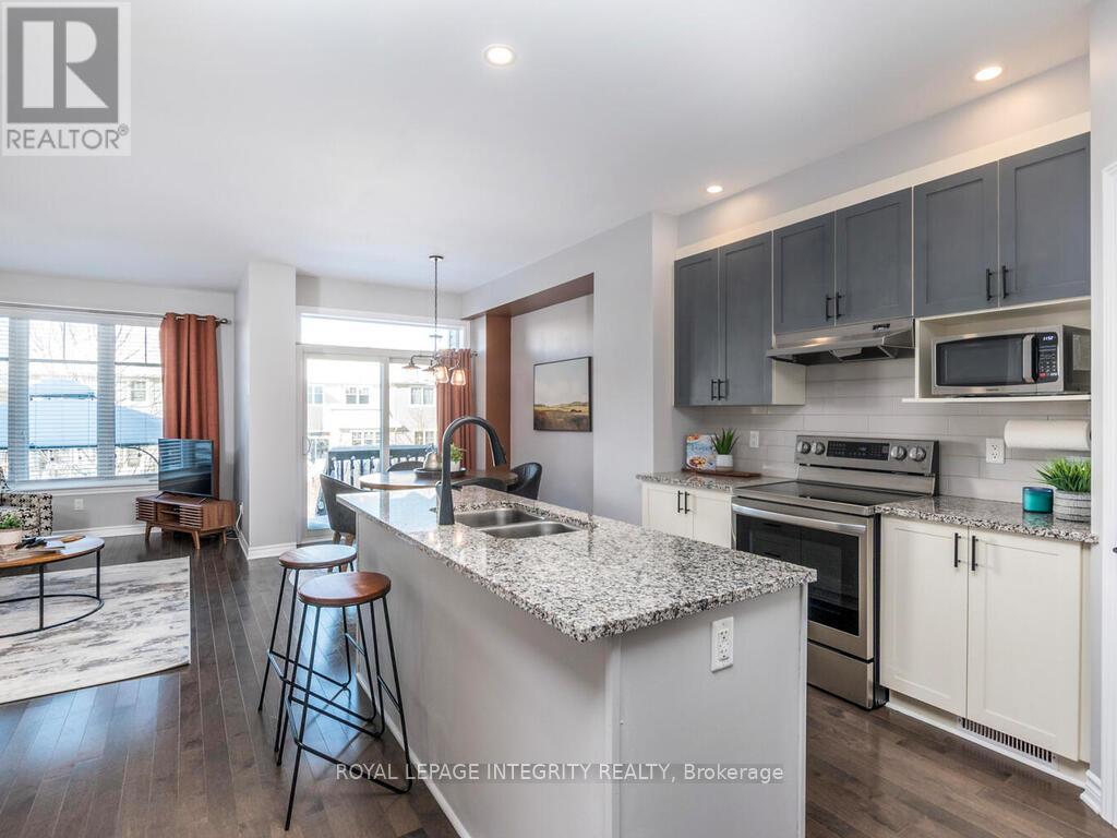 634 Cartographe Street