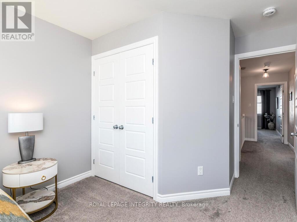 634 Cartographe Street