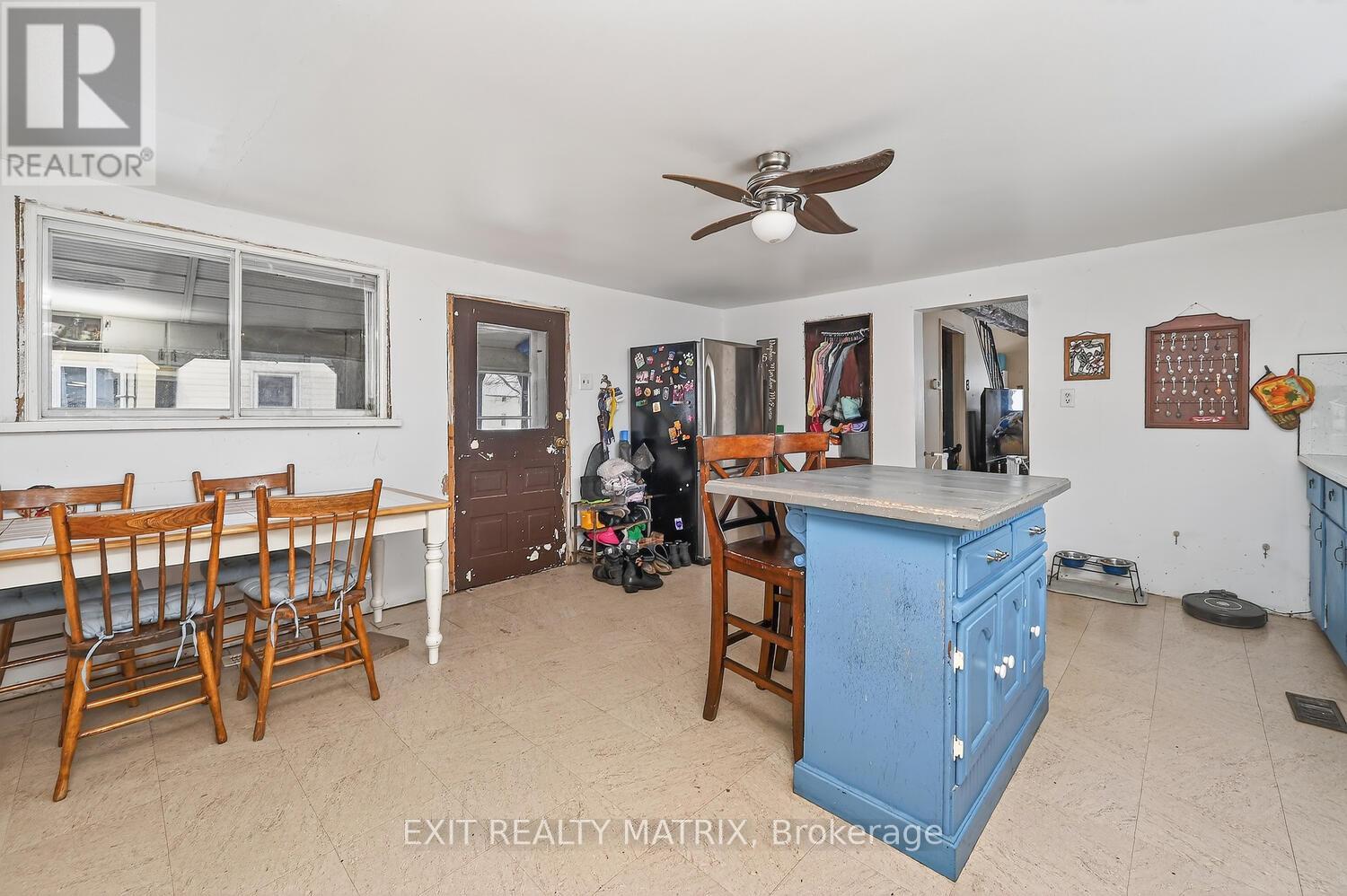 12404 County Rd 18 Road