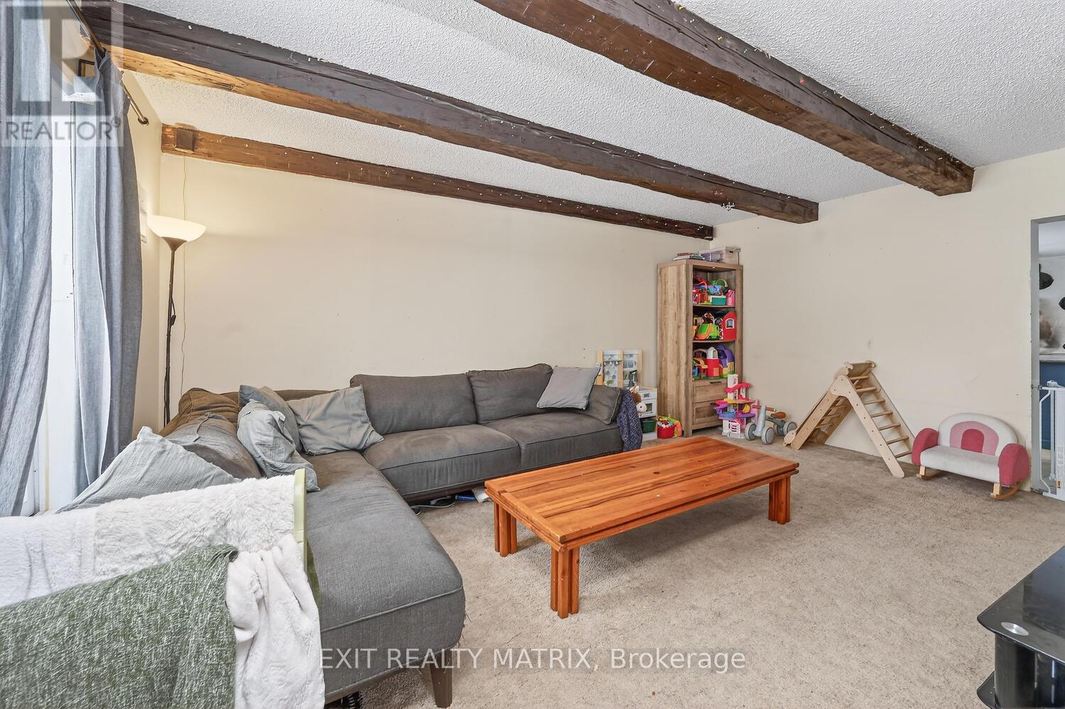 12404 County Rd 18 Road