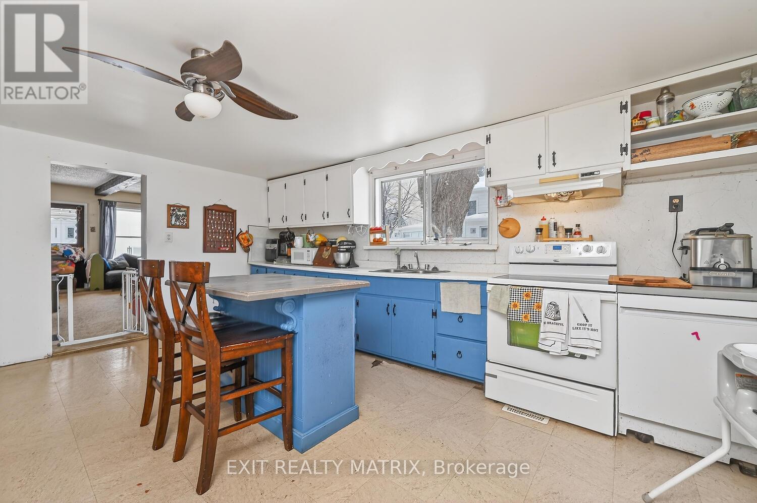 12404 County Rd 18 Road