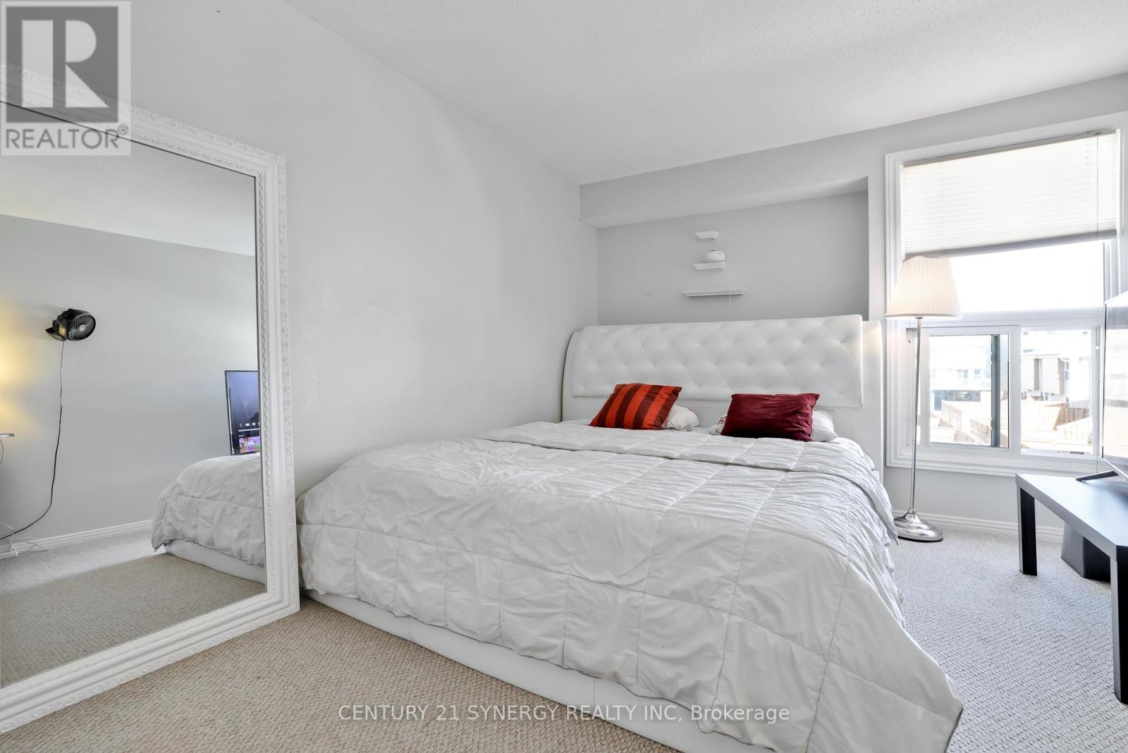 17 - 3415 Uplands Drive