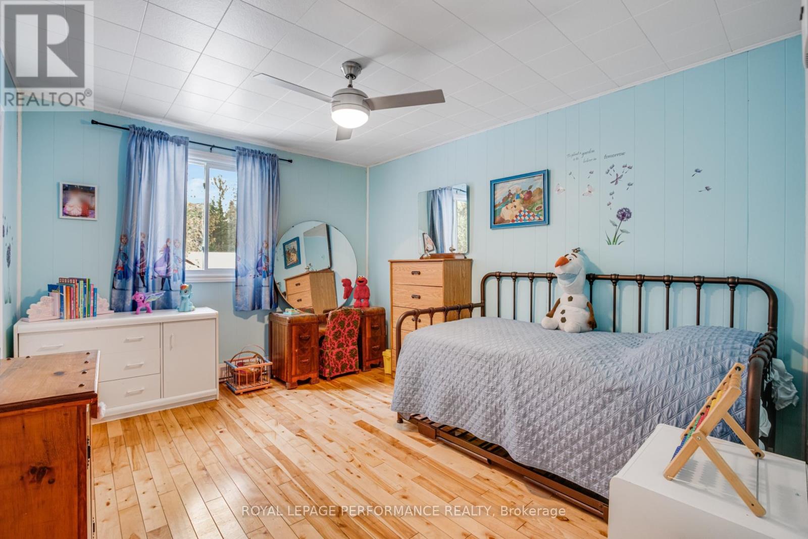 2375 County Rd 17 Road