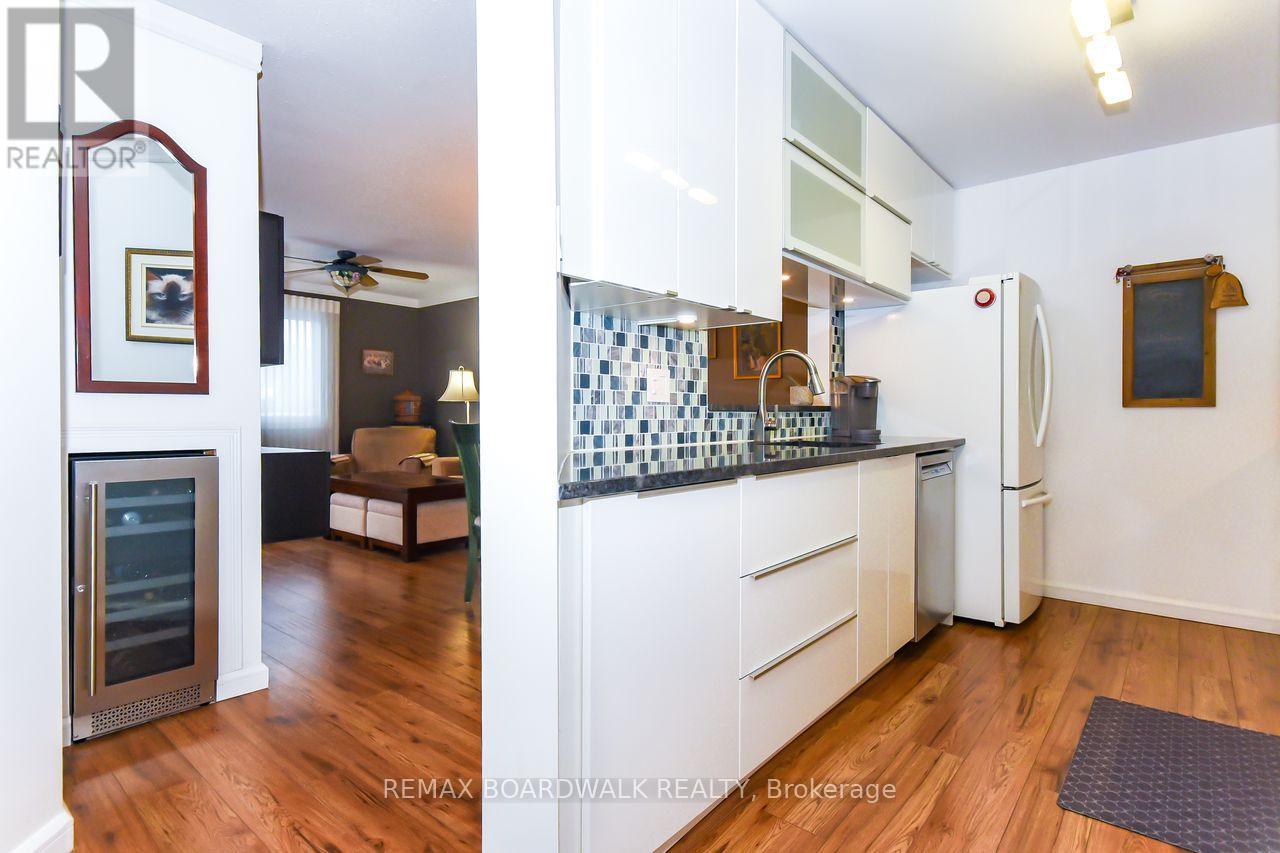 418 - 260 Brittany Drive