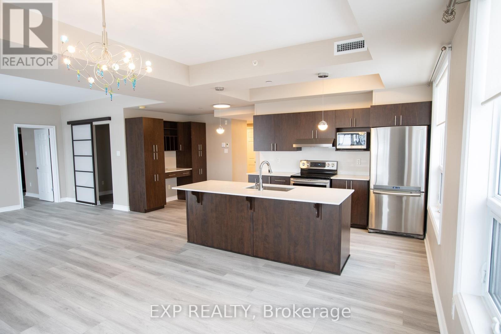 305 - 301 Bayrose Drive