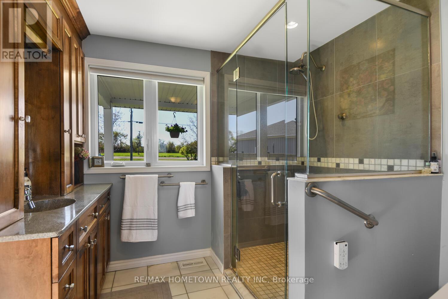 1435 County Road 2 Road