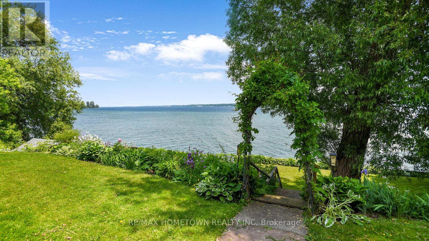 1435 County Road 2 Road