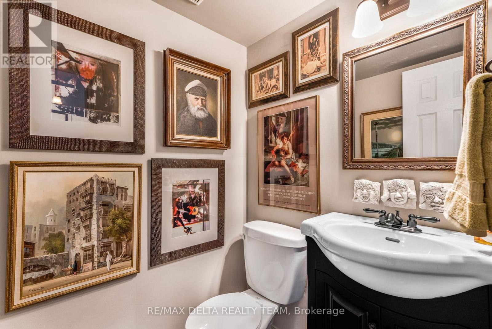 116 Gladeview Private