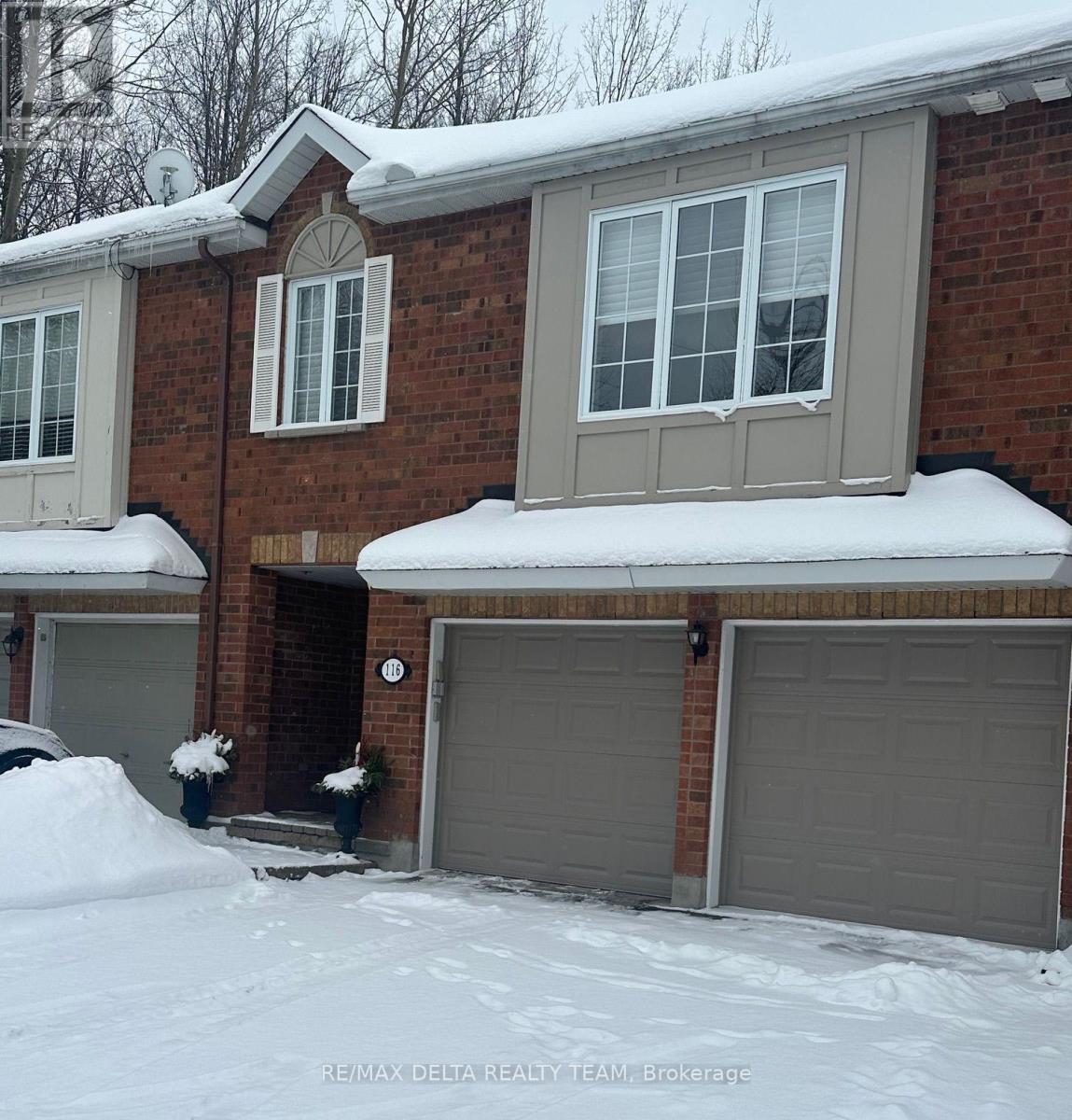 116 Gladeview Private