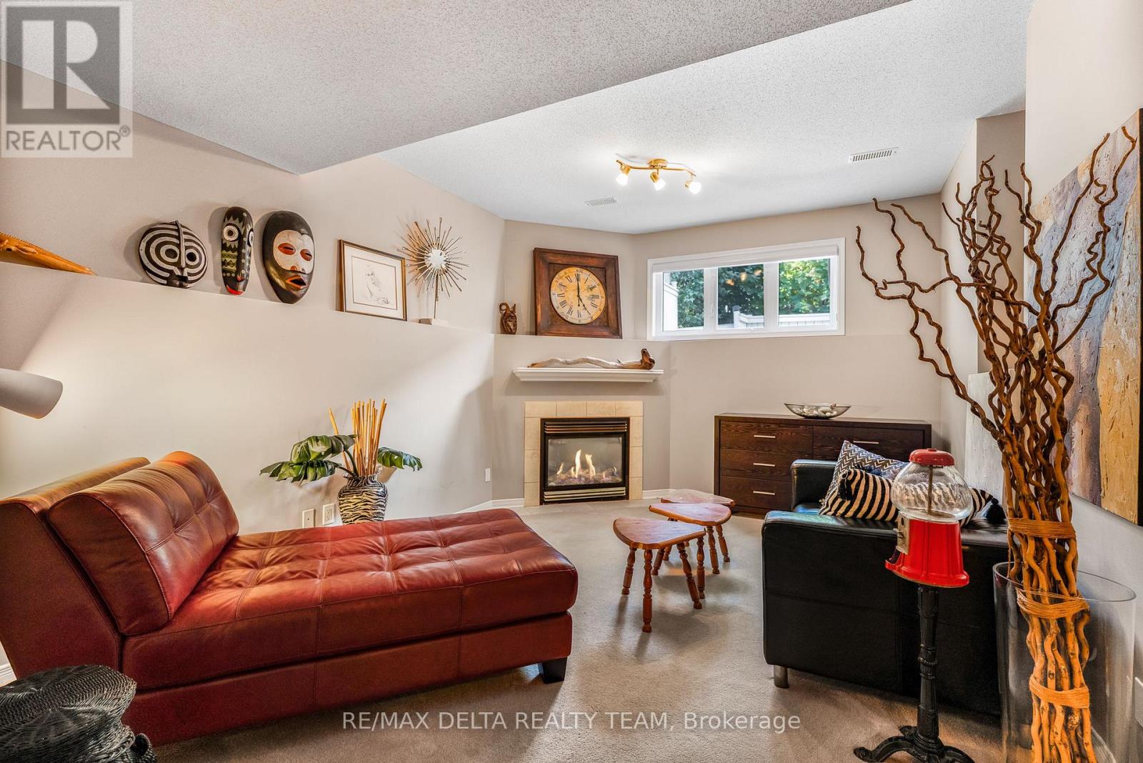 116 Gladeview Private