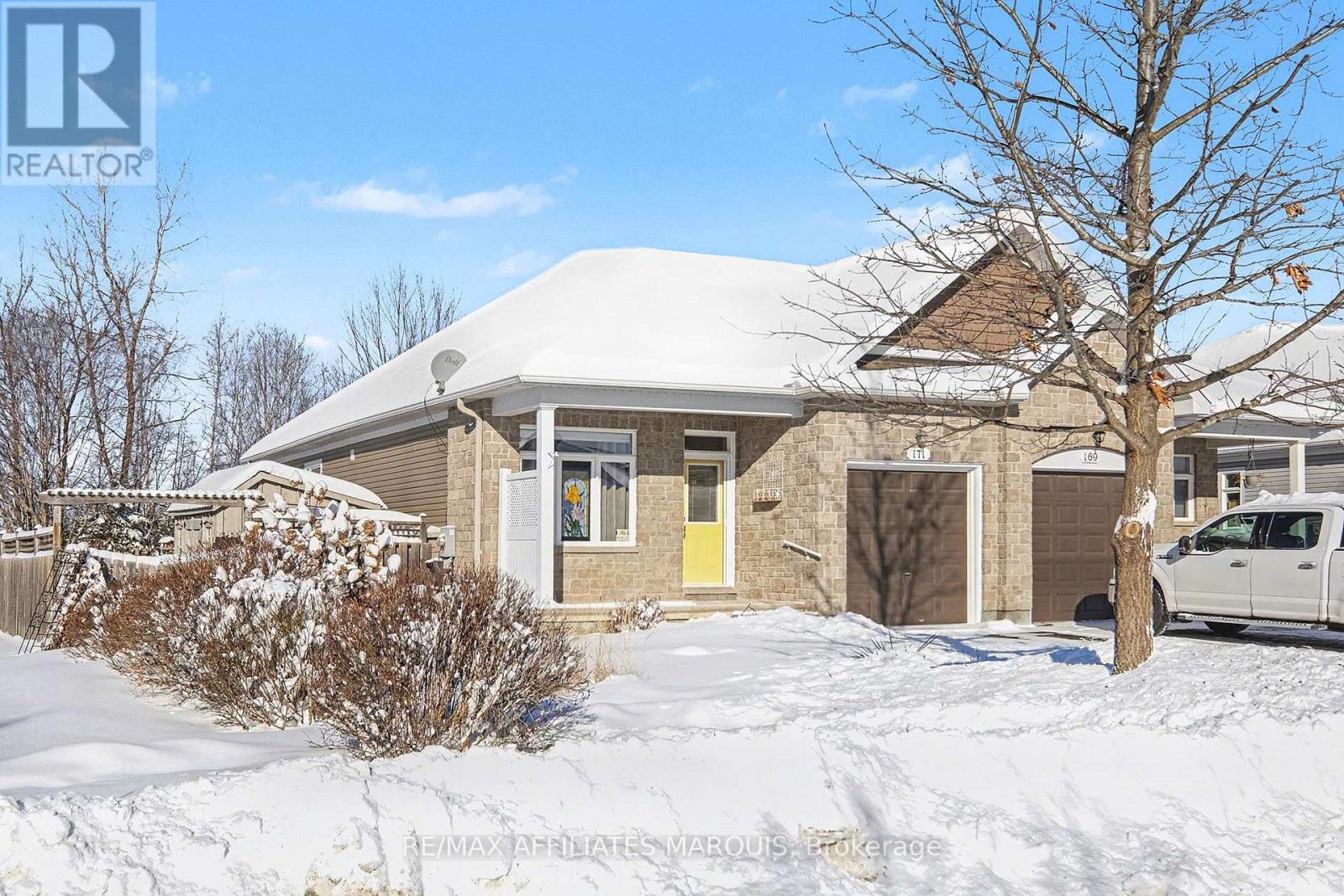 171 Royal Landing Gate