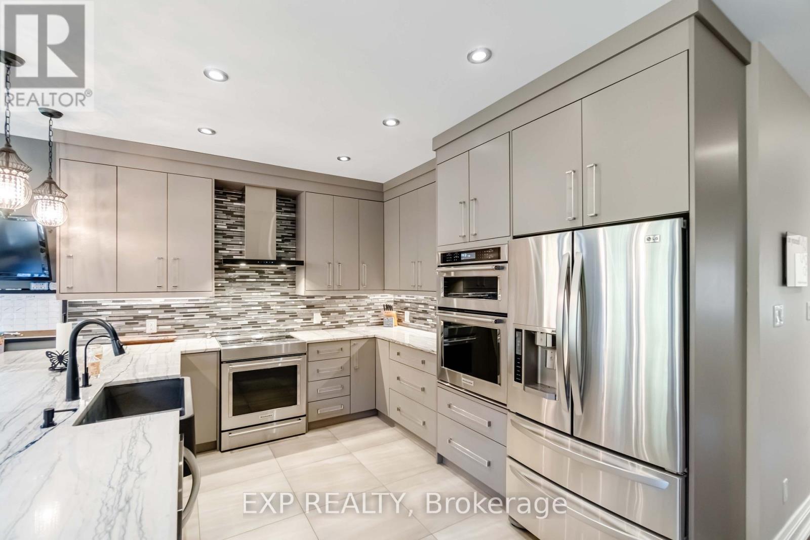 6775 Pebble Trail Way