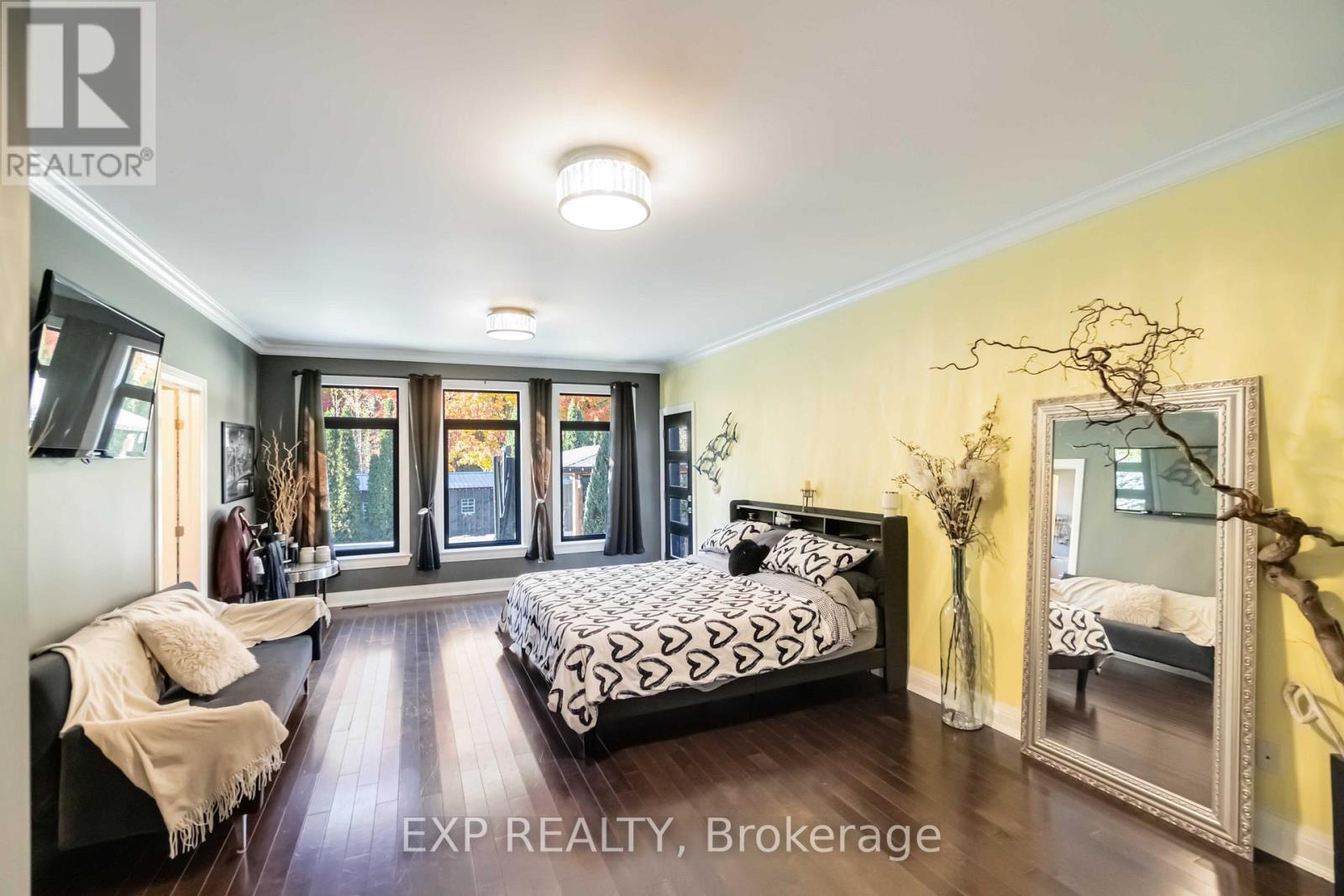 6775 Pebble Trail Way