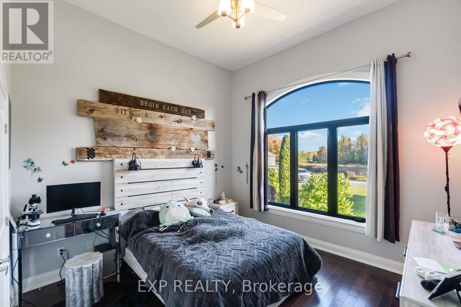 6775 Pebble Trail Way