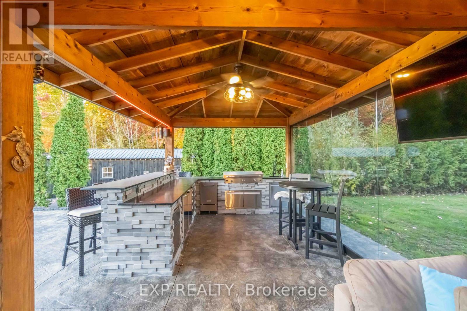 6775 Pebble Trail Way