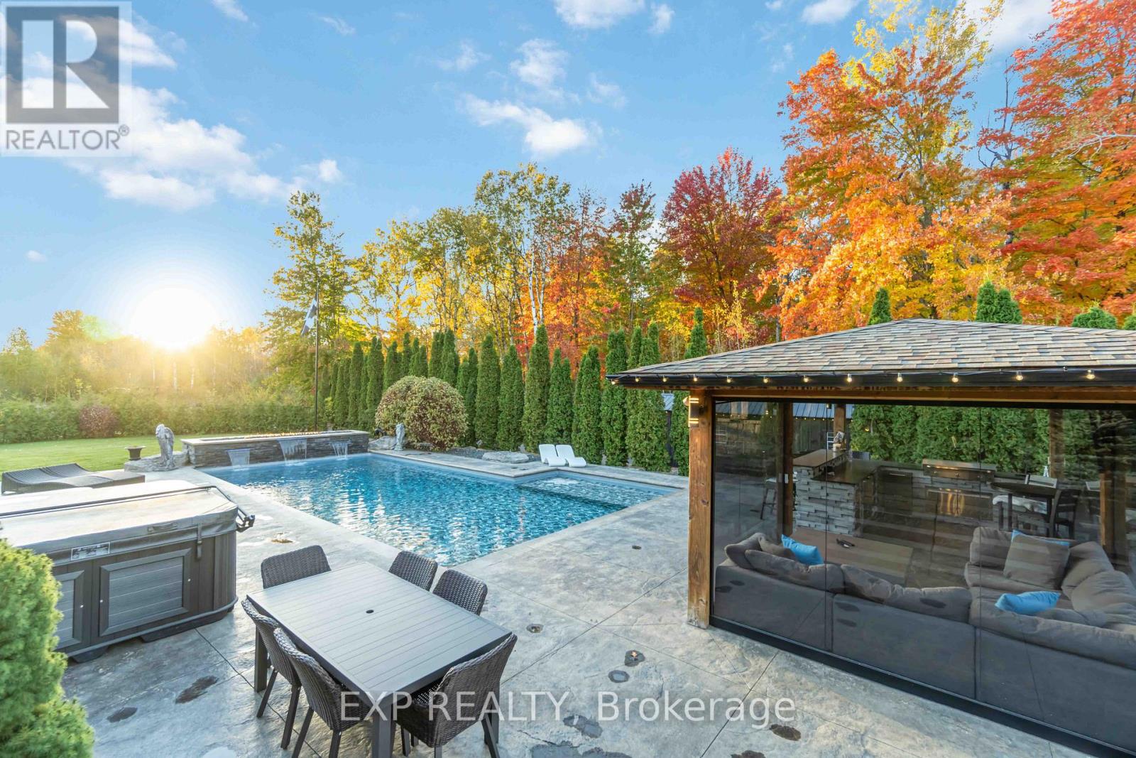 6775 Pebble Trail Way