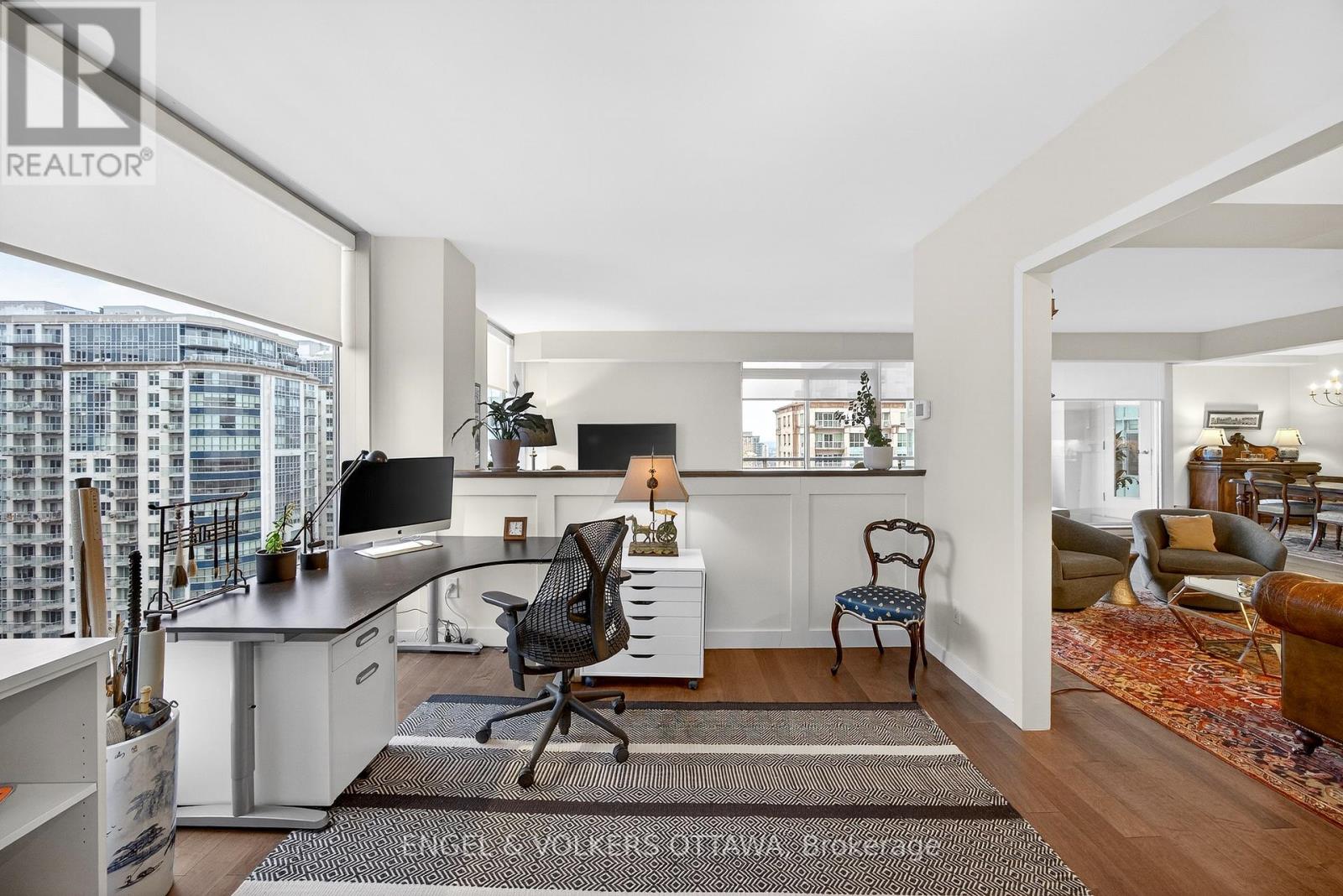 2404 - 160 George Street