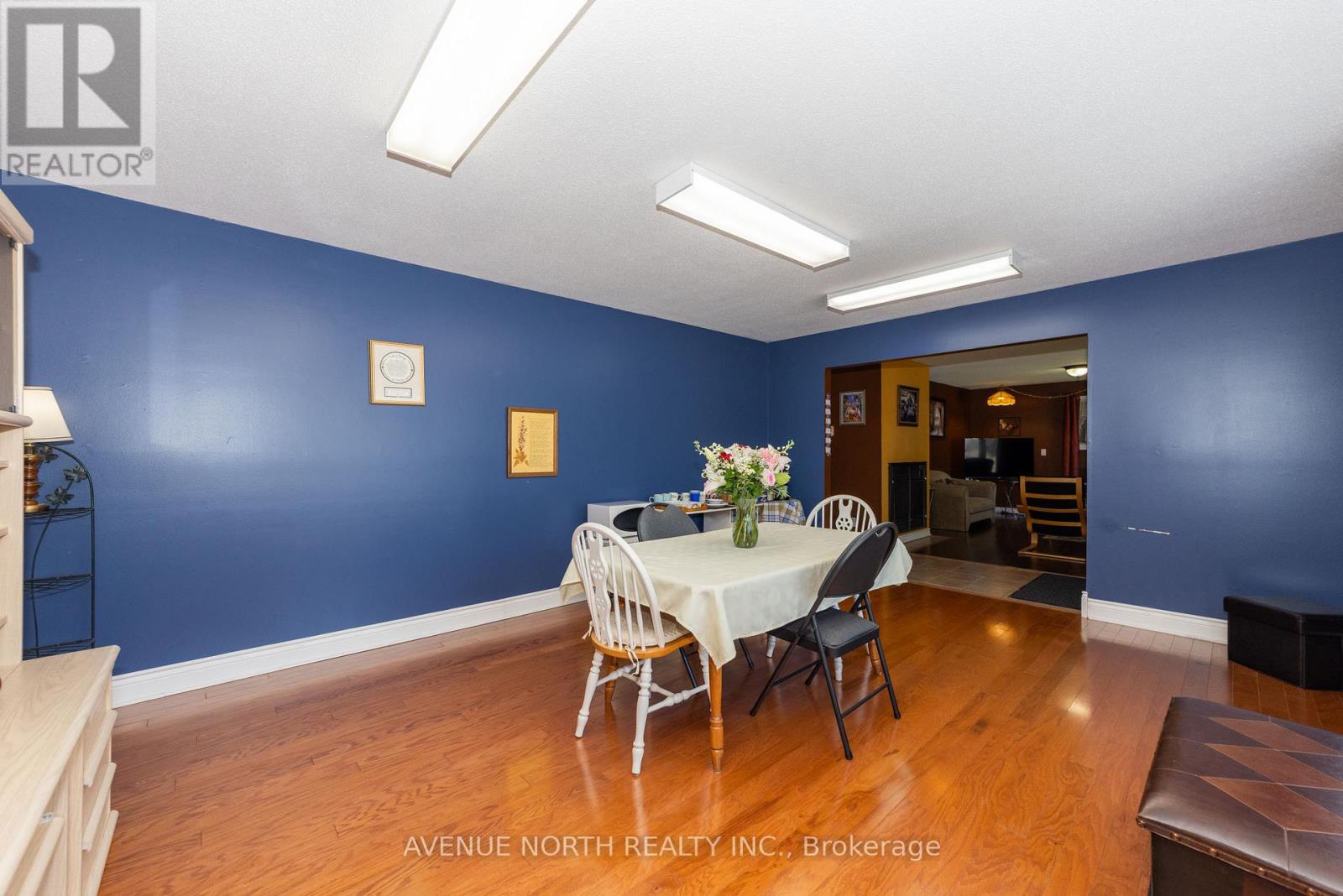 832 Notre Dame Street