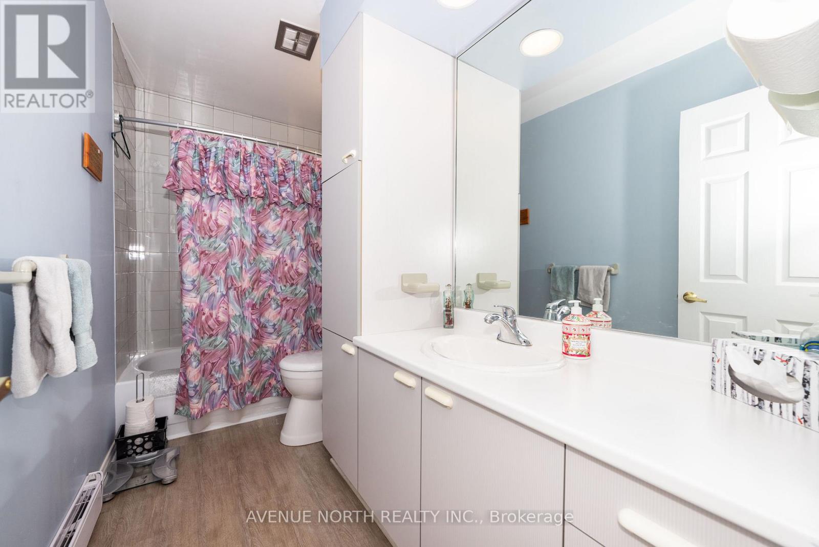 832 Notre Dame Street