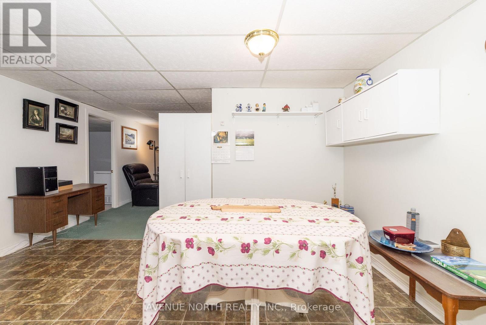 832 Notre Dame Street