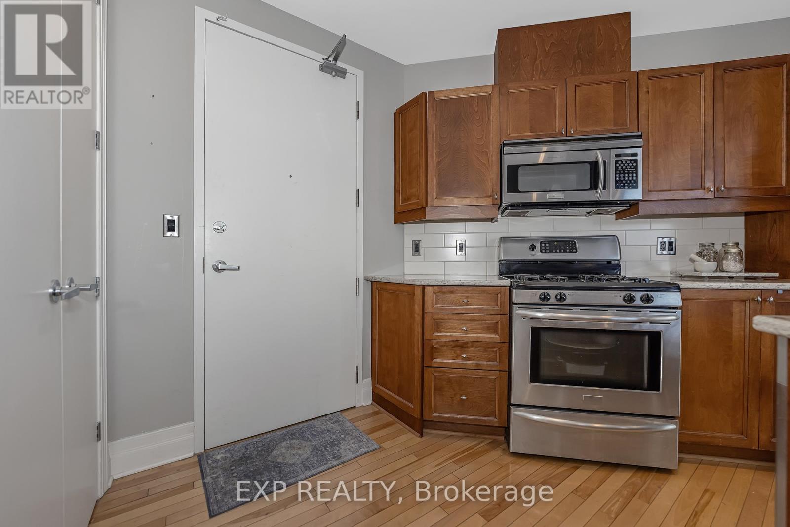 209 - 260 Besserer Street