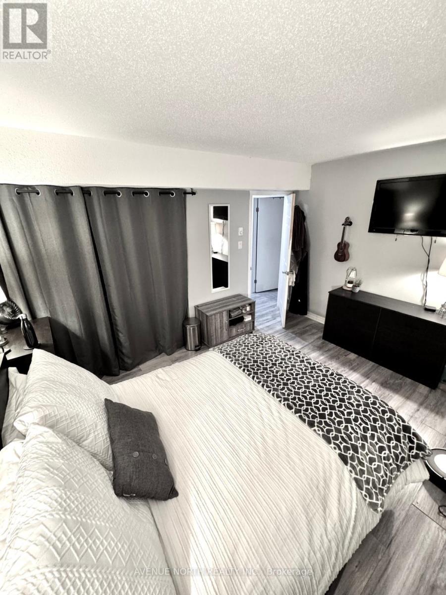 117 - 318 Lorry Greenberg Drive