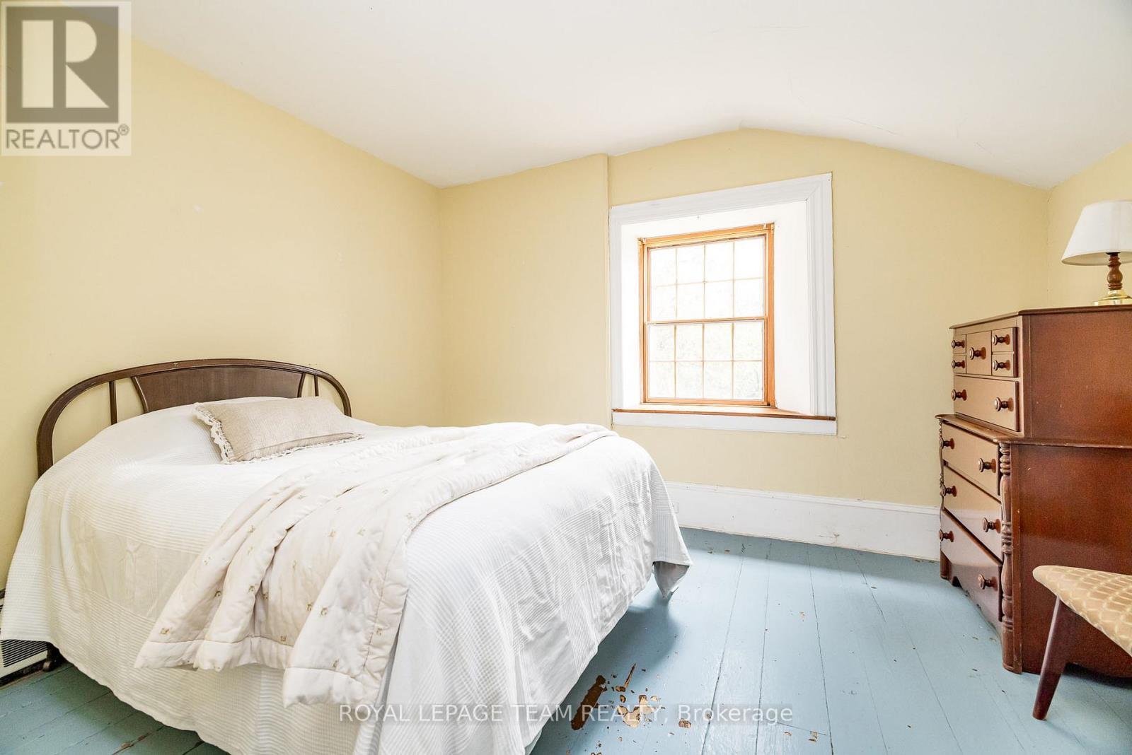 3651 Burritts Rapids Road