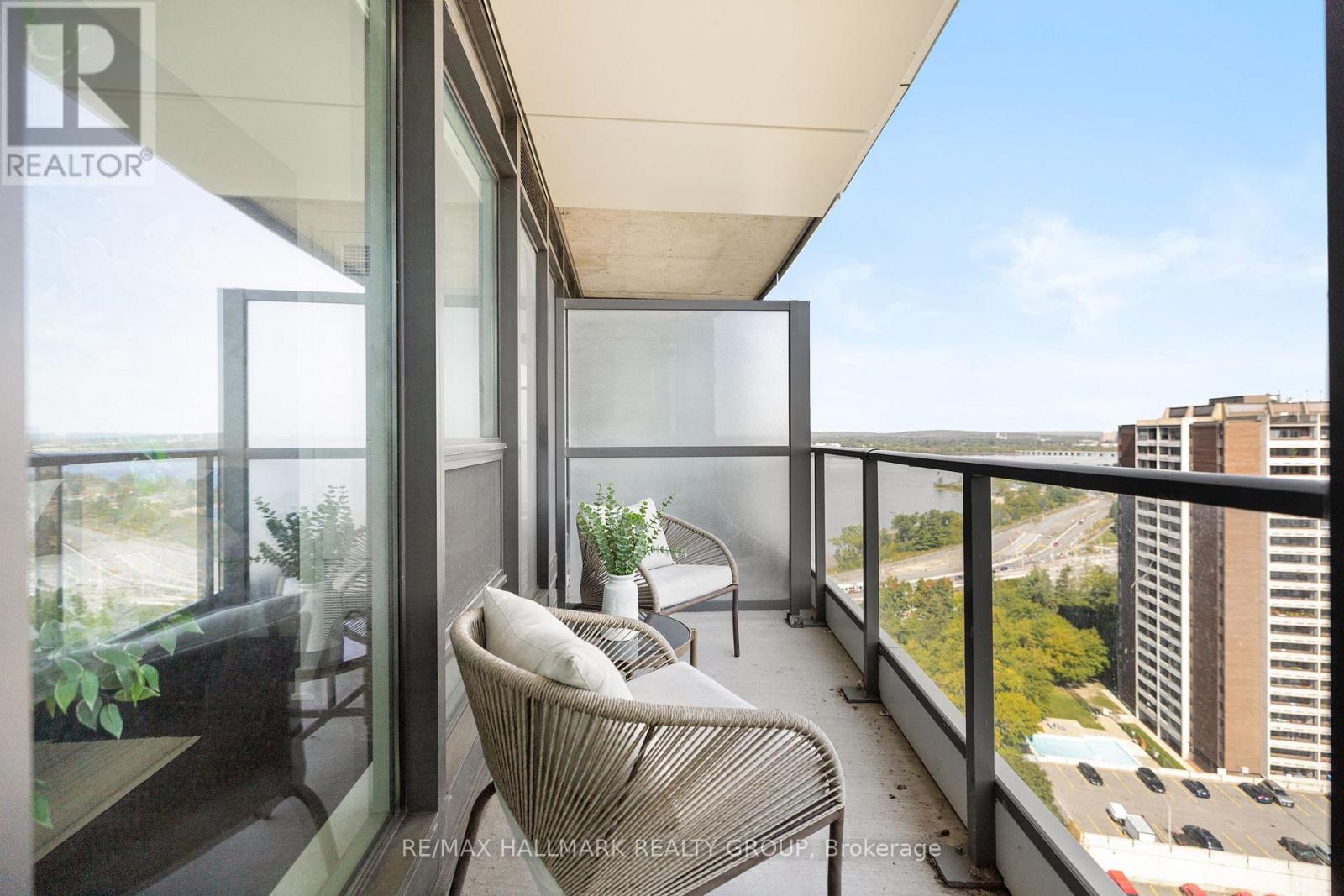 1906 - 485 Richmond Road